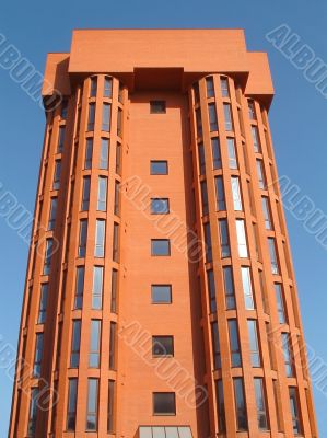 Multi-storey apartment house