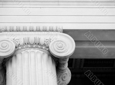 Ionic Column