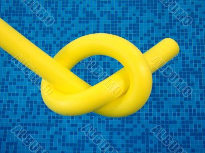 yellow noodle on the blu background