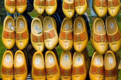 clogs