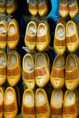 clogs