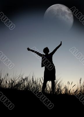 praying to the moon