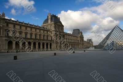Palais Louvre