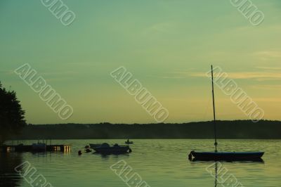 moody sunset at the bay