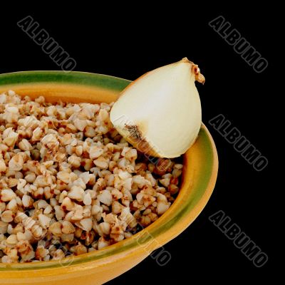 buckwheat porridge and onion