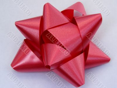 Red Gift Bow