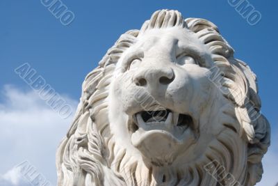 The Lion statue.