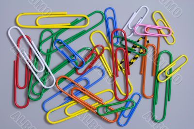 Motley writing paper clips