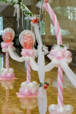 Wedding hall. Ornaments from balloons.