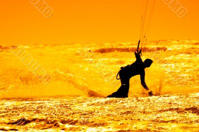 kite surfing