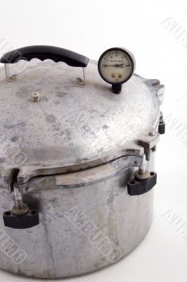 old pressure pot