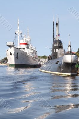 Ships in the moorage