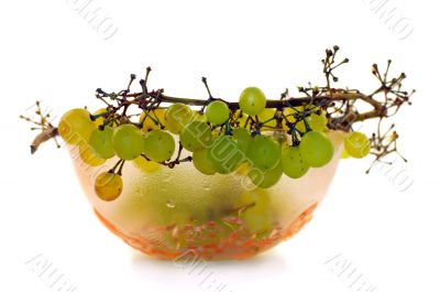 Bowl_with_grapes_2