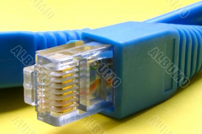 Broadband cable RJ-45