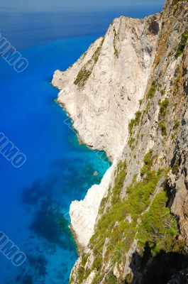 Cliff with seaview of turquoise water