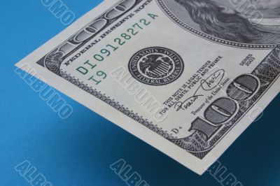 One hundred dollar note