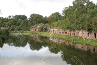 Echo are war, the fifth fort