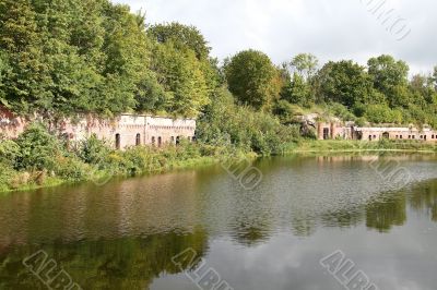 Echo are war, the fifth fort