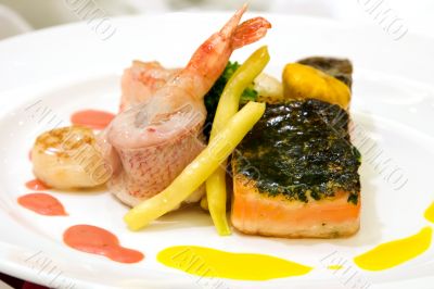 Steamed Red Snapper with Shrimps