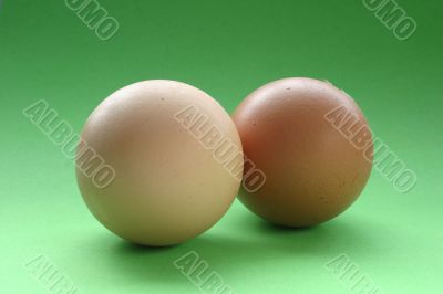 eggs on green