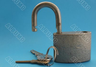 close-up of padlock in unlocked position