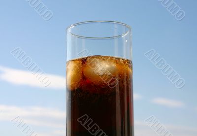 coke with ice