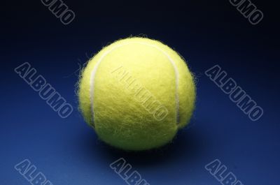 Tennisball