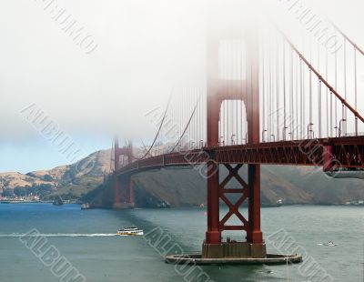 Golden Gate Bridge
