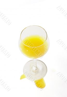 orange juice in glass