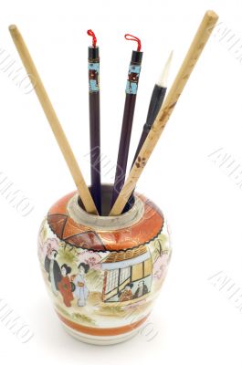 bowl with brush