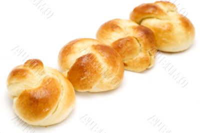 bun with jam