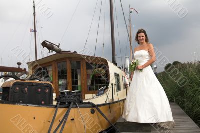 Beautiful bride ready to get aboard