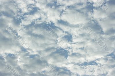 Pearl clouds