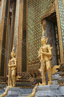 Emerald buddha temple