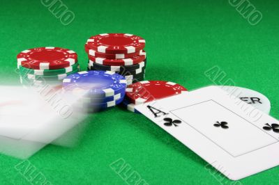 Poker - Beat that - A pair of aces thrown on the baize