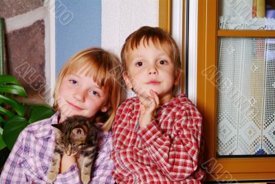 children and cat