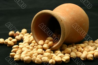 split peas at terracotta jug
