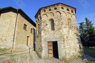 Agliate - Church of San Pietro, Baptistery