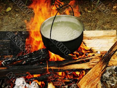 campfire boiling