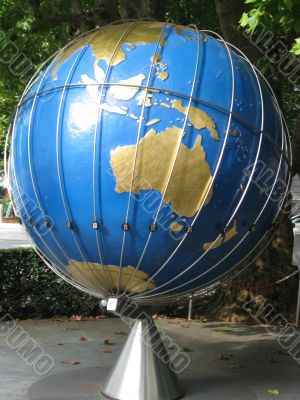 globe in the street