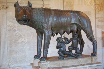 Capitoline she-wolf