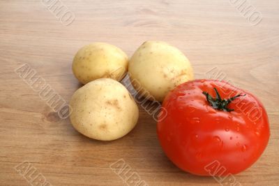 Fresh tomato and potatoes