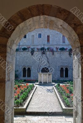 Abbey of Casamari - Cloister