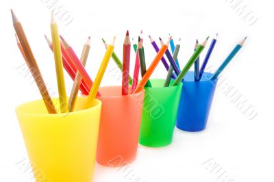 color pencils in cups