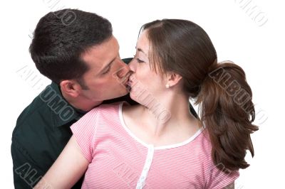 couple kissing