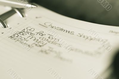 Christmas shopping list