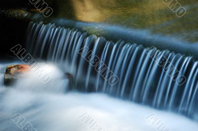 Streaks of running water