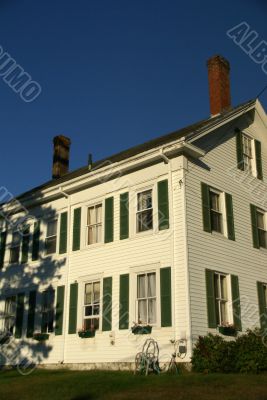 White hotel - bed & breakfast
