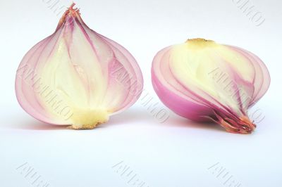 Sliced red Onion