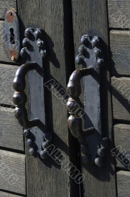 Gate